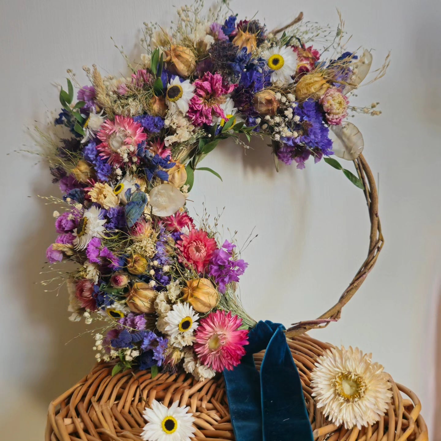 Everlasting Dried Flower Wreath